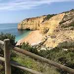 Daire Em Cima Da - - Algarve