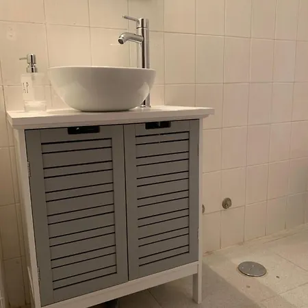 Apartamento Em Cima Da Praia - Carvoeiro - Algarve *