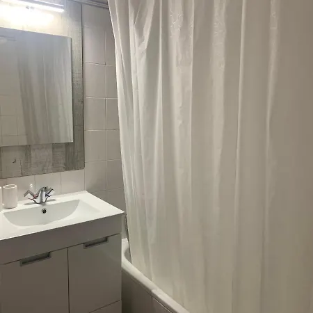 Apartamento Em Cima Da Praia - Carvoeiro - Algarve *