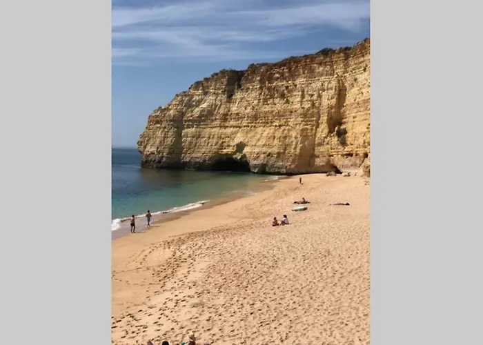 Em Cima Da - - Algarve Carvoeiro (Lagoa)