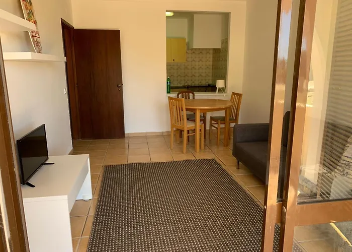 Em Cima Da - - Algarve Appartement