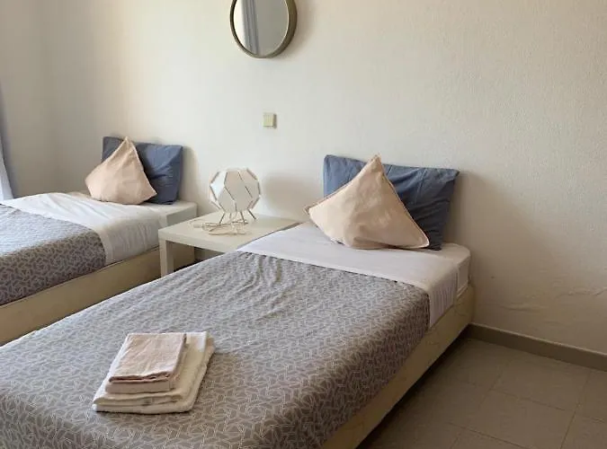 Em Cima Da - - Algarve Apartment *