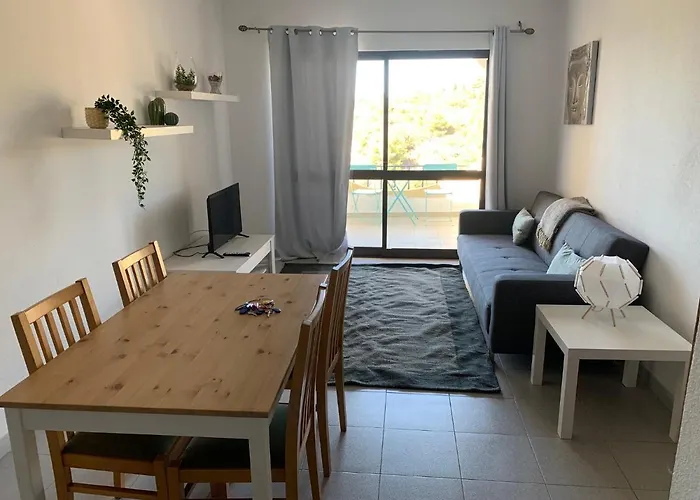 Em Cima Da - - Algarve * Carvoeiro (Lagoa)