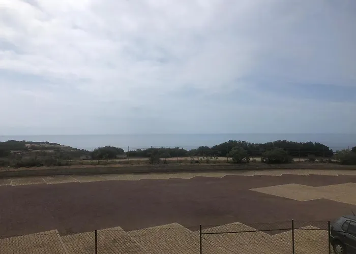 Em Cima Da - - Algarve * Carvoeiro (Lagoa)