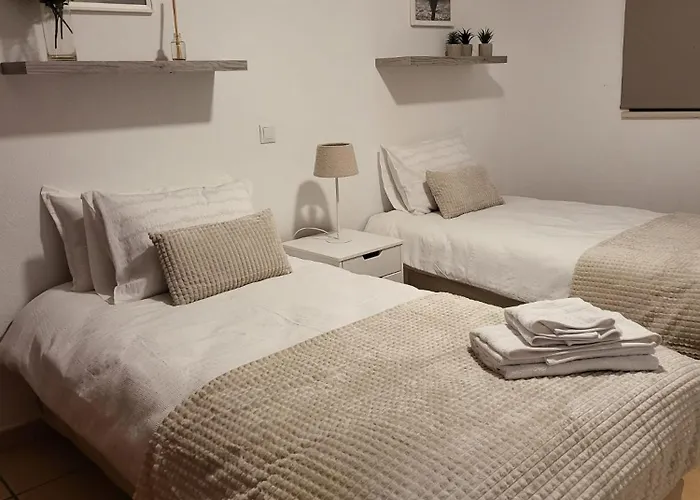 Em Cima Da - - Algarve Appartement *