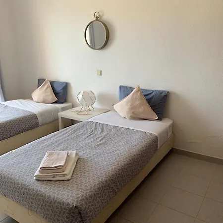 Em Cima Da - - Algarve Apartman *