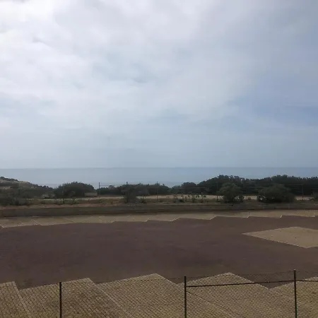 Em Cima Da - - Algarve * Carvoeiro (Lagoa)