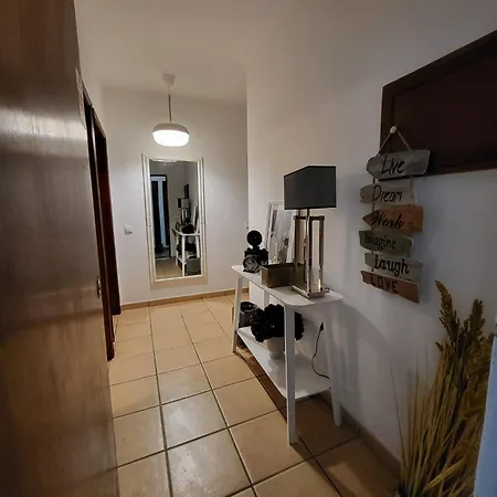 Apartament Em Cima Da - - Algarve