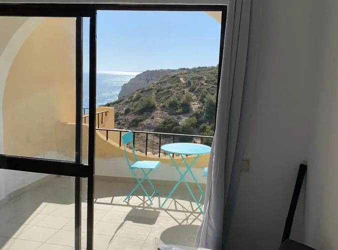 Em Cima Da - - Algarve